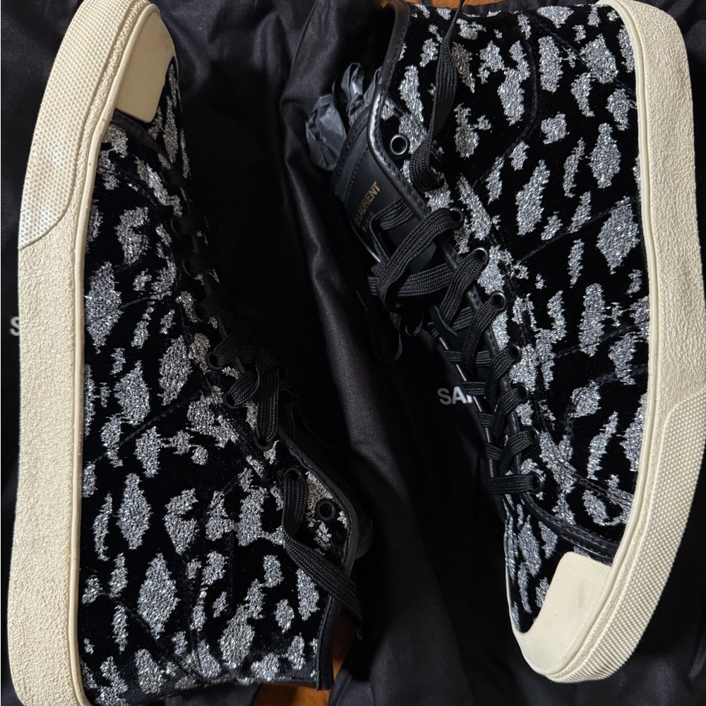 SAINT LAURENT Black Velvet & Silver Glitter Leopard Print High Tops Size 44.5 - Picture 2 of 9
